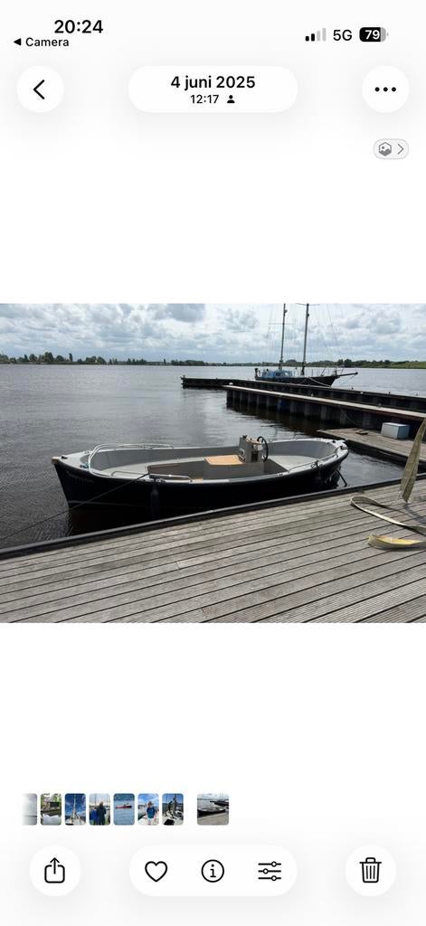 Prachtige zwarte Lifestyle sloep 600 met Pega Trailer, Ophalen, Diesel, Zo goed als nieuw, Anker