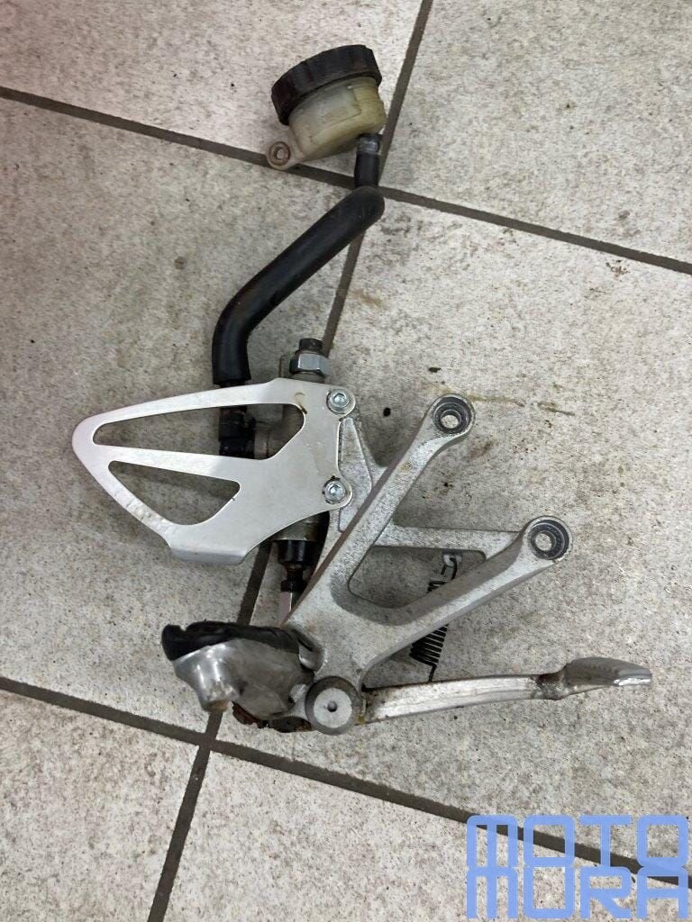 Voetsteun rechts Honda CBR600F4i sport 2001 - 2006 rechter s, Gebruikt, -, -, Ophalen of Verzenden