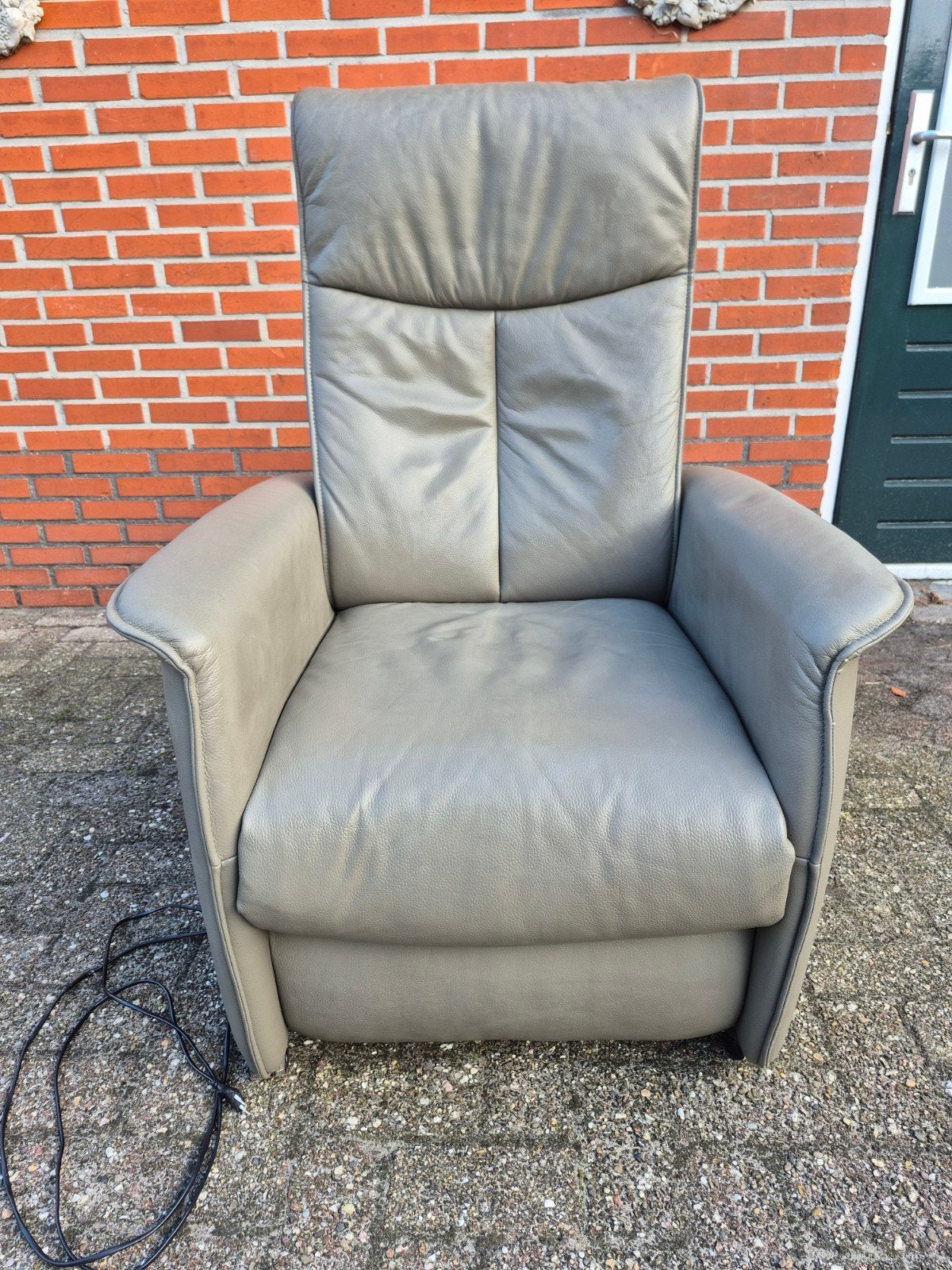 Hukla senioren relax -en sta op-fauteuil, Ophalen, Gebruikt, Leer, Eén