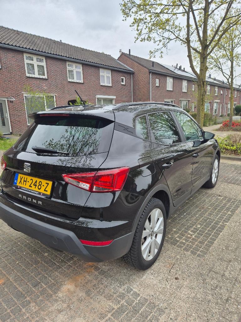 Seat Arona 1.0 TSI 115pk 2019 Zwart automaat 2e eigenaar, Auto's, Seat, Stof, 1112 kg, Origineel Nederlands, 115 pk
