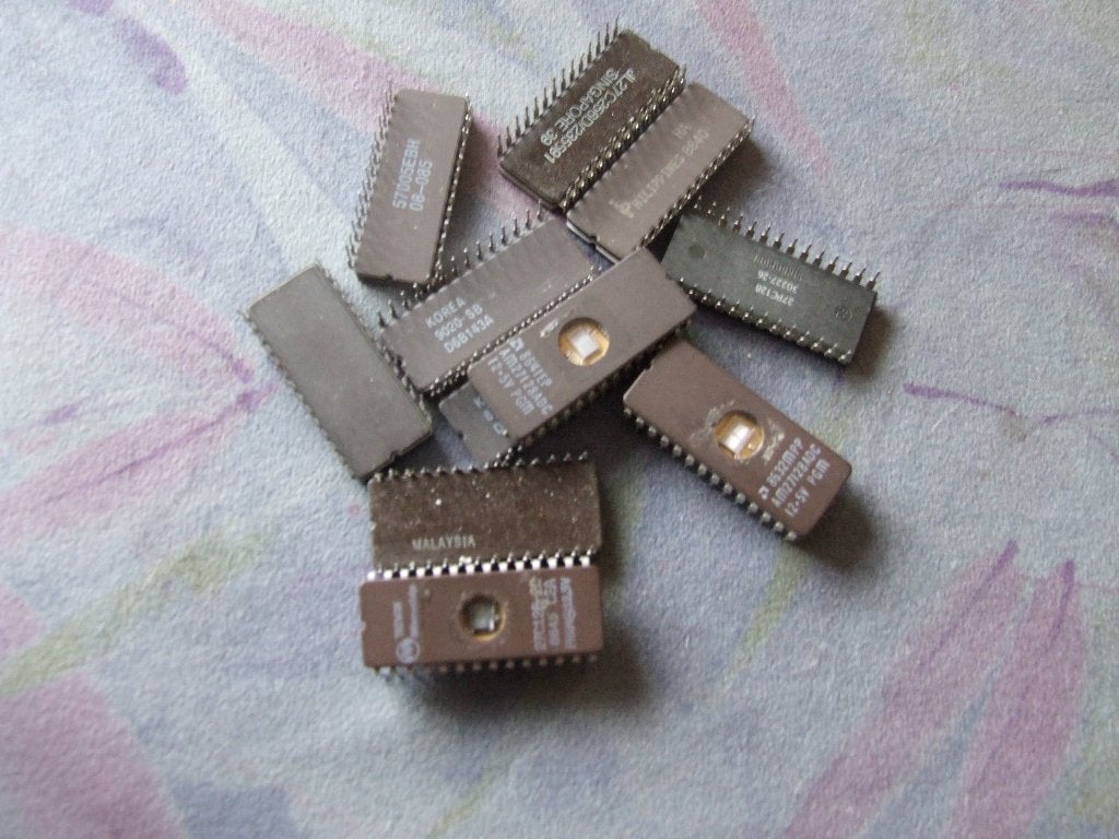 Te koop eprom;s  27128 - 27256 - 27512    ENZ, Ophalen of Verzenden, Zo goed als nieuw, Zender en Ontvanger