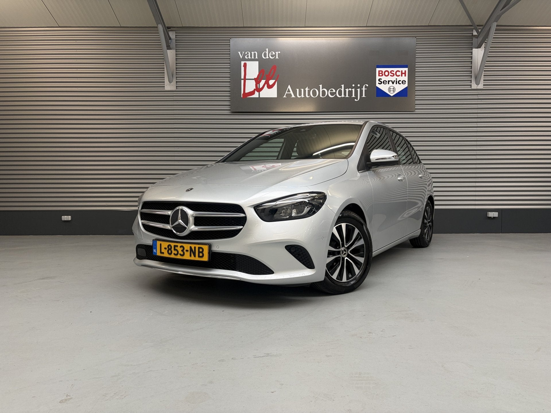Mercedes-Benz B-Klasse 180 BUS SOLUTIONS/PDC/CAM/SPORTSTOEL/, Auto's, Dealer onderhouden, 136 pk, Gebruikt, 700 kg