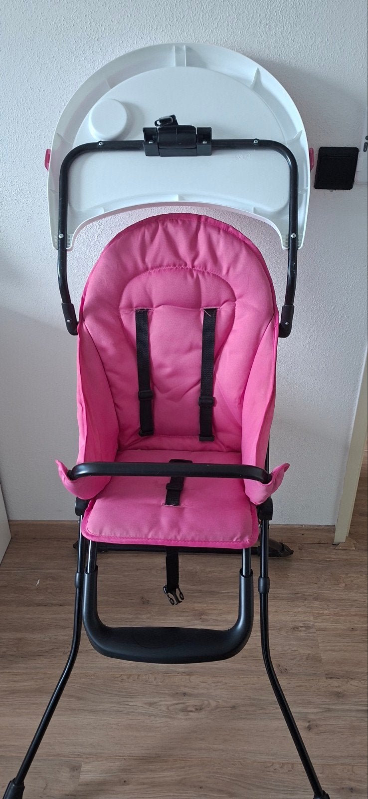 Roze kinderstoel met afneembaar blad van Ding, Kinderen en Baby's, Ophalen, Gebruikt, Overige typen, Afneembaar eetblad