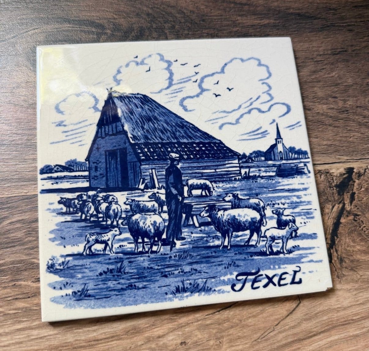Delfts blauw tegeltje Texel met schapen en boerderij, Antiek en Kunst, Ophalen of Verzenden