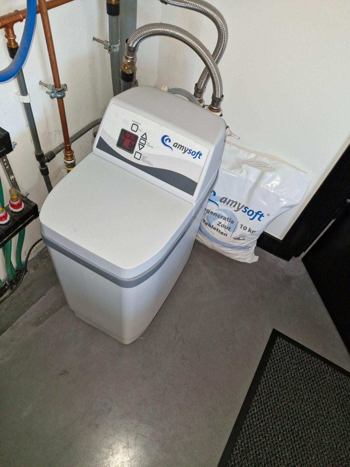 Amysoft waterontharder - Zo goed als nieuw, Ophalen
