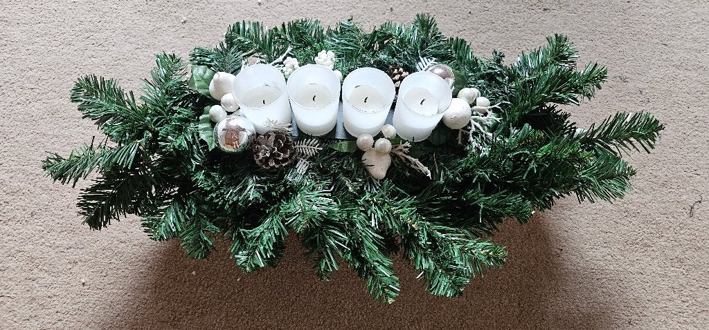 Christmas decoration, Ophalen, Zo goed als nieuw