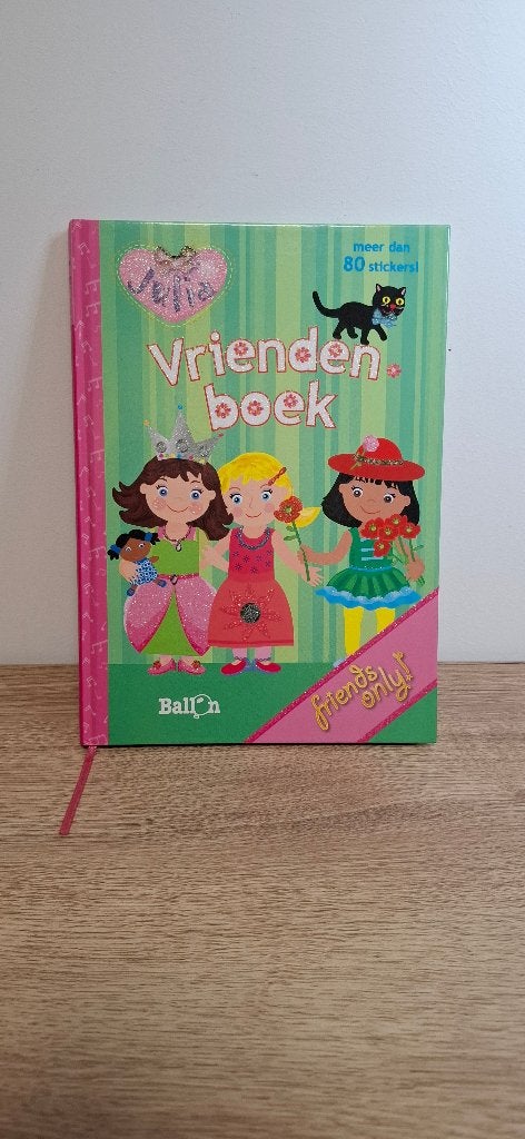 Julia Vriendenboek Nieuw Vriendenboekje, Onbekend, Non-fictie, Jongen of Meisje, Nieuw