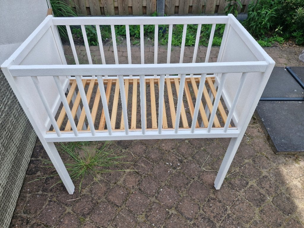 Wiegje, Kinderen en Baby's, Babywiegjes en Ledikanten, Ophalen, Zo goed als nieuw, Wieg