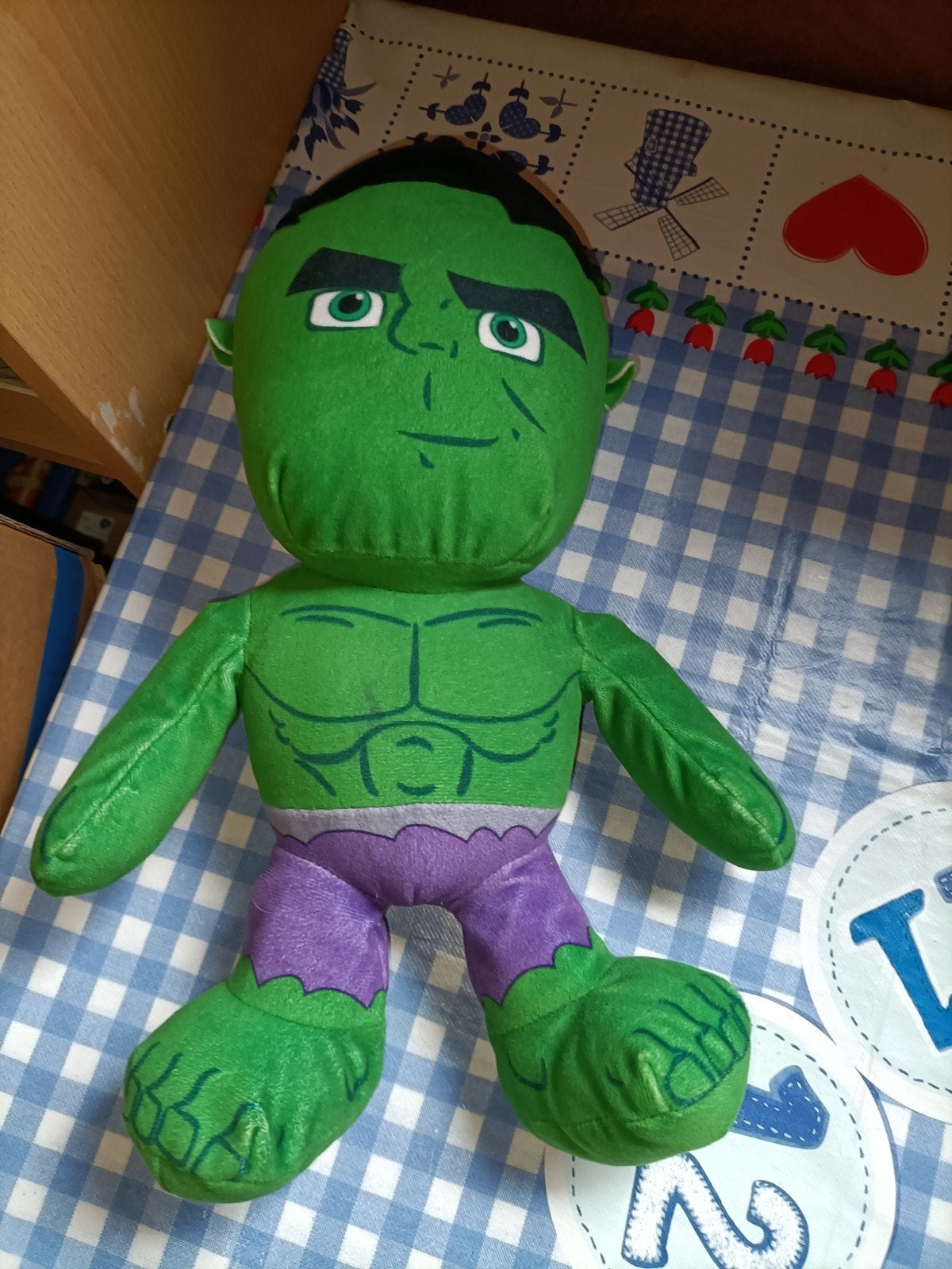 Hulk knuffel 33 cm groot, Ophalen of Verzenden, Zo goed als nieuw, Overige typen