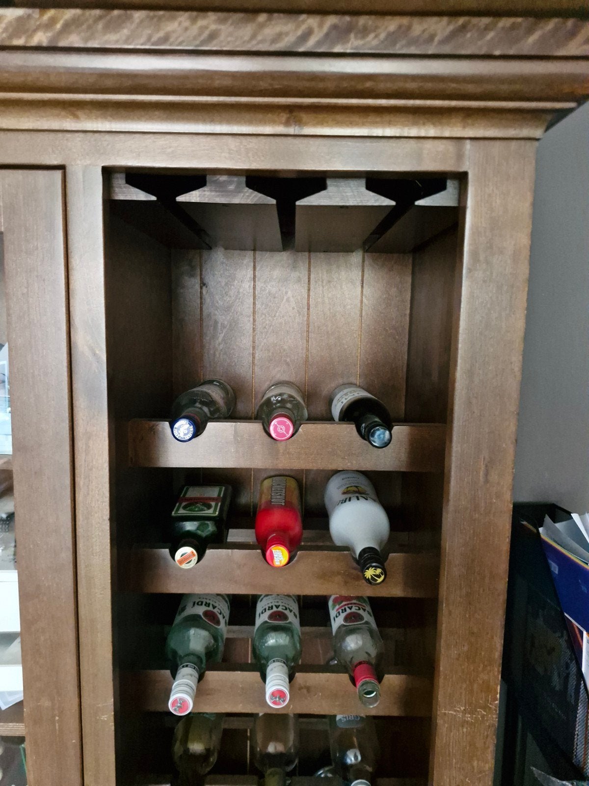 Eikenhouten kast met vitrine en wijnrek, Huis en Inrichting, Ophalen of Verzenden