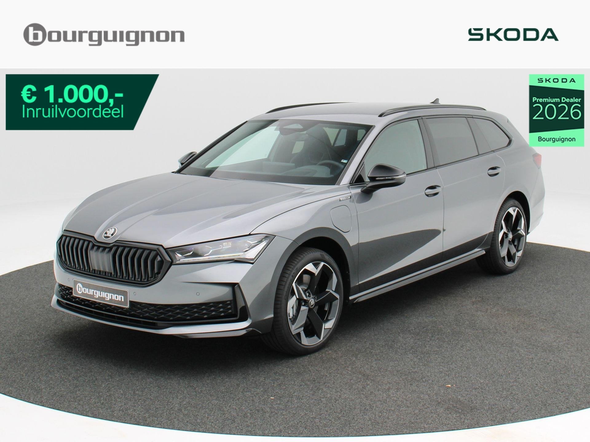 Skoda Superb Combi Sportline Business 1.5 TSI PHEV 204 PK |, Auto's, 1498 cc, 4 cilinders, Automatische klimaatregeling, 26 kWh