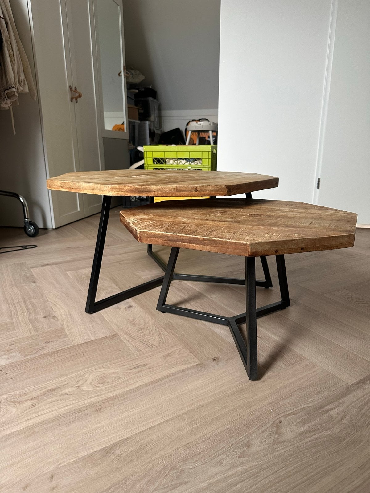Set van 2 zeshoekige salontafels van mangohout, Ophalen, 50 tot 100 cm, Zo goed als nieuw, Overige vormen