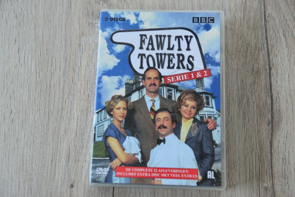 FAWLTY TOWERS = Serie 1 en 2 = 3DVDbox, Verzenden, Alle leeftijden, Boxset, Zo goed als nieuw