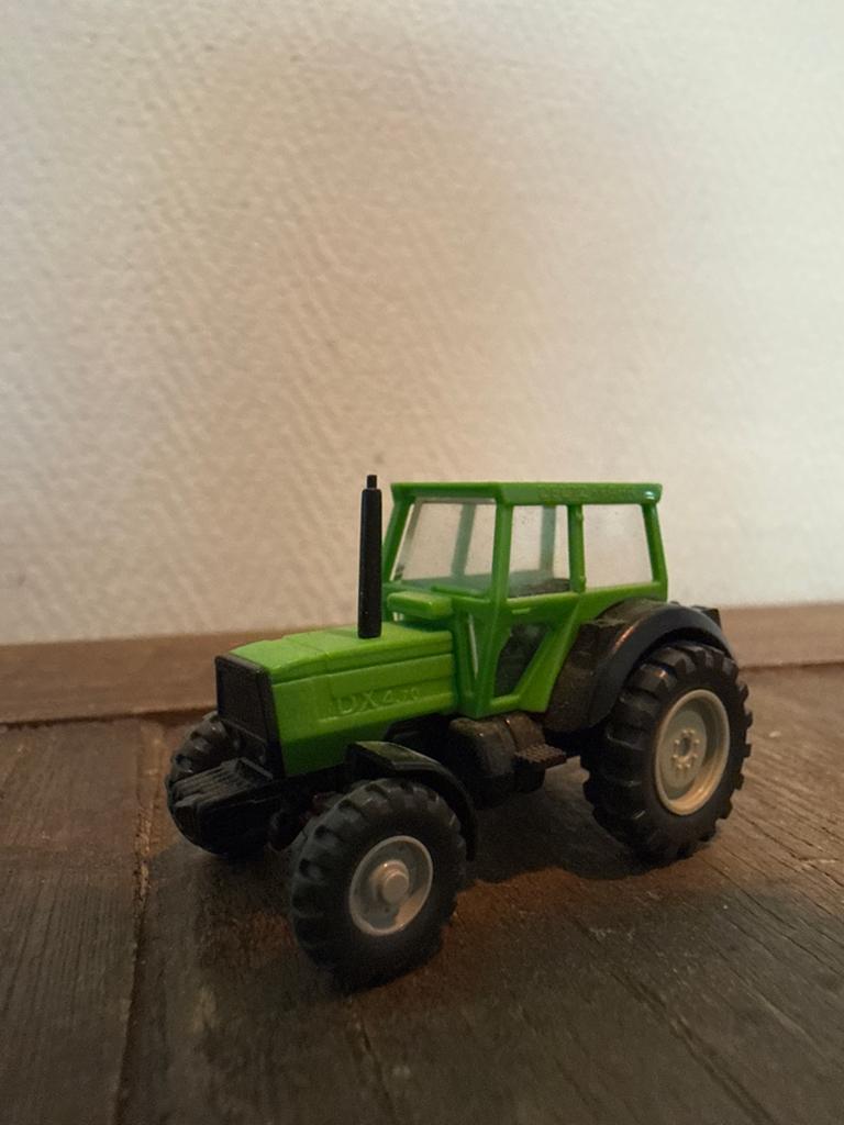 Wiking - Groene tractor - Deutz DX 2.70, Ophalen of Verzenden, Zo goed als nieuw, Hijskraan, Tractor of Landbouw, Wiking