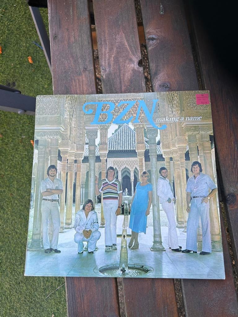 BZN - Making a Name LP (1977) - Pop/Volendam, Gebruikt, 1970 - 1979, 12 inch, Fotohoes