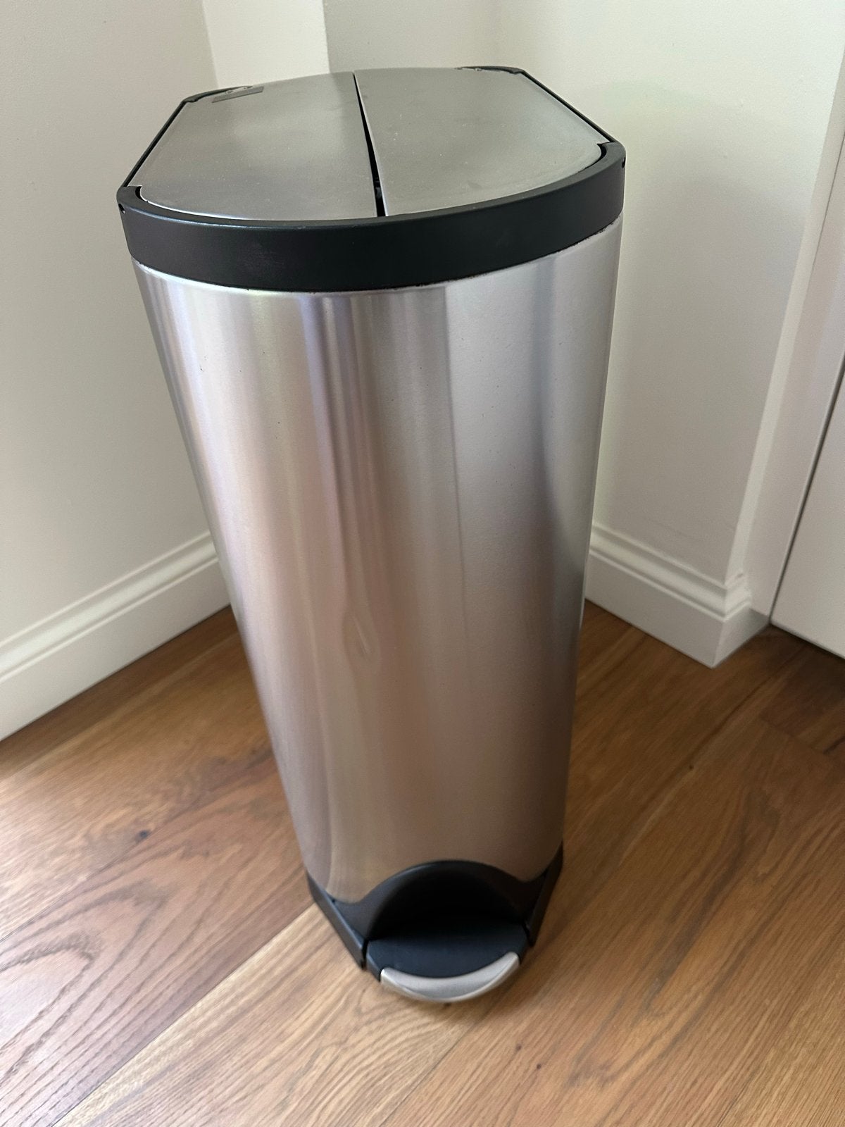 Simplehuman prullenbak, 30 liter, RVS, pedaal, Ophalen, Gebruikt, Met pedaal, 40 liter of meer