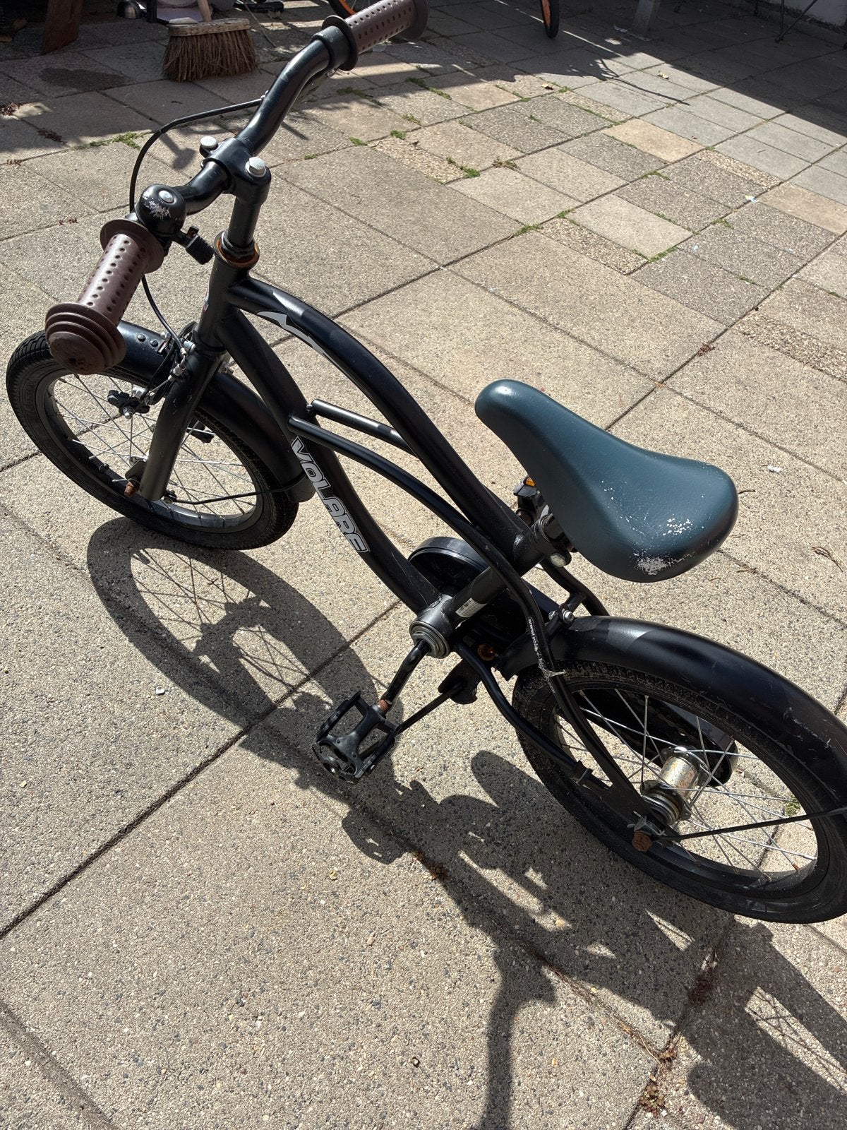 Volare kinderfiets 16 inch - Zwart, Ophalen, Gebruikt, Terugtraprem, 16 tot 20 inch