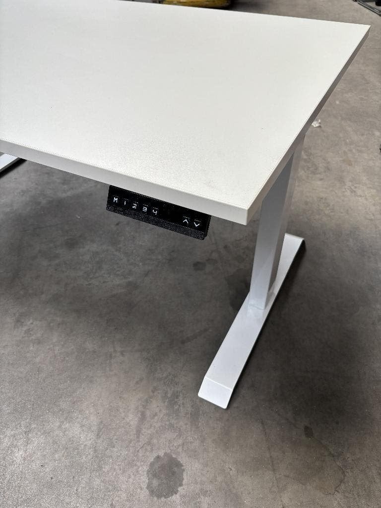 Elektrisch zit/sta bureau | 2 motoren | 140x80cm WIT, Huis en Inrichting, Bureaus, Zit-sta bureau, -, Hout, -