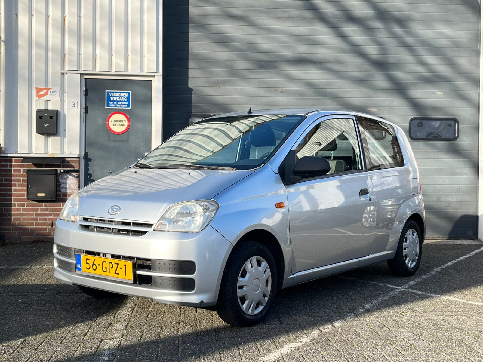 Daihatsu Cuore 1.0 3DRS. 2e eigenaar. Apk t/m juni 2027, Auto's, 600 kg, 18 €/maand, Cuore, Handgeschakeld
