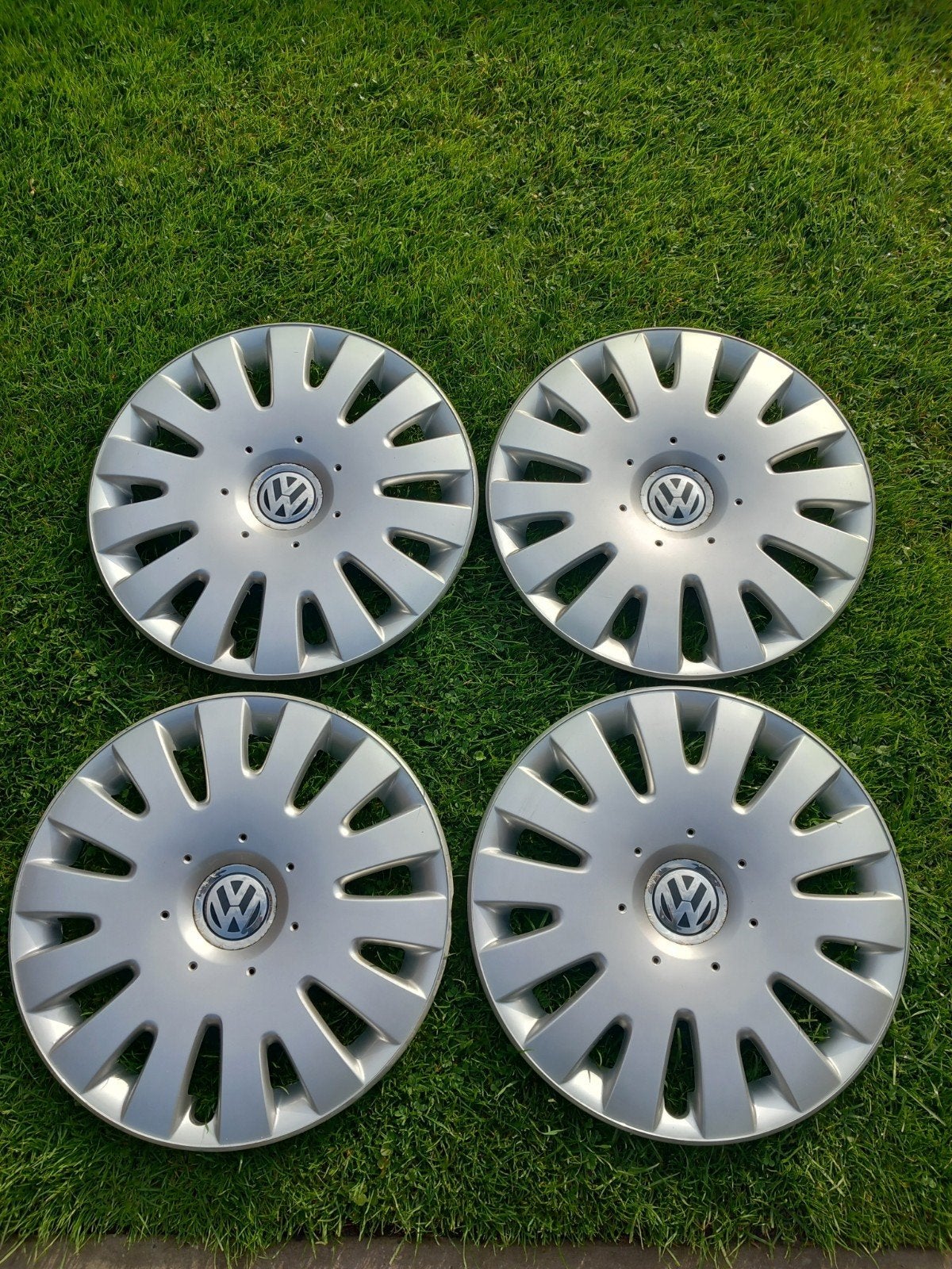 VW. Wieldoppen set 16 inch., Ophalen of Verzenden, Gebruikt