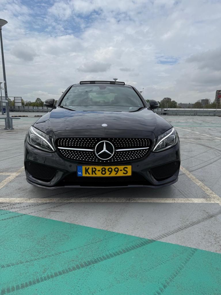 Mercedes C-Klasse AMG Night Pakket  Pano/Navi/LED, Automaat, 1800 kg, Zwart, Bedrijf