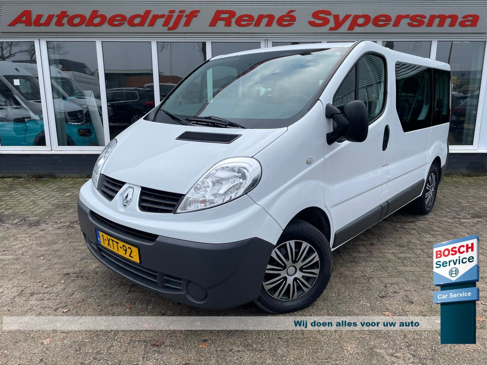 Renault Trafic Passenger 2.0 dCi T27 L1H1 Expression Eco 9-P, Auto's, Renault, Voorwielaandrijving, Euro 5, 2000 kg, 1887 kg