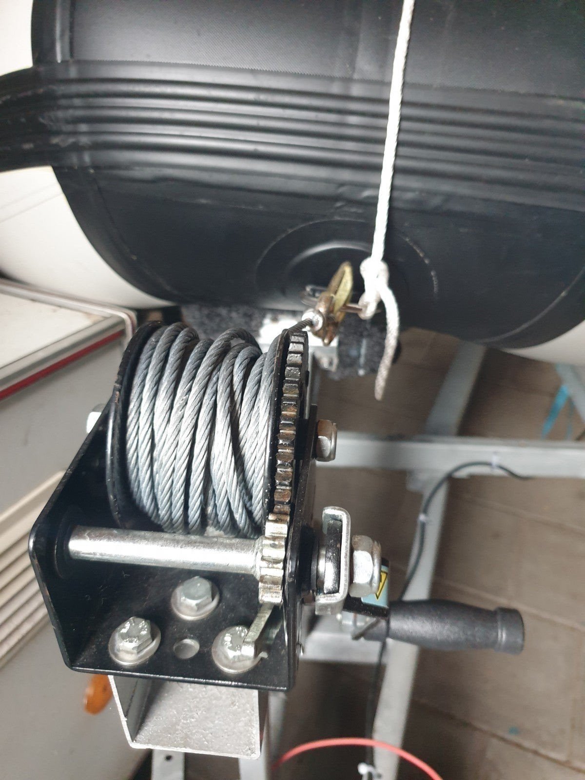 Foto 5 van Nieuw rubbere boot incl trailer 6pk motor