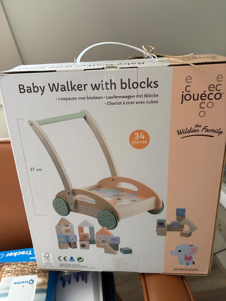 Loopwagen met blokken jouéco, Kinderen en Baby's, Speelgoed | Houten speelgoed, Ophalen, Nieuw, Duw- of Trekspeelgoed