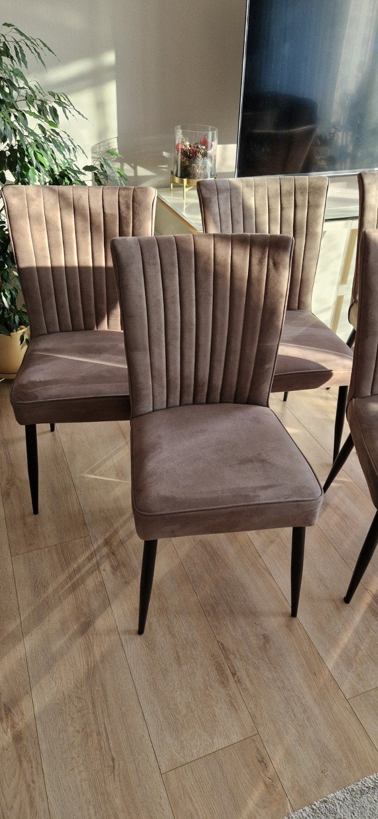 te koop aangeboden 6 eetkamerstoelen, Ophalen of Verzenden, Zo goed als nieuw, Bruin, Vijf, Zes of meer stoelen