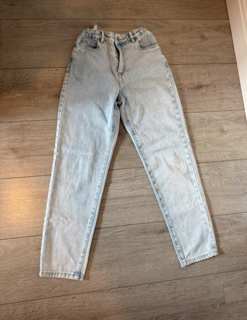 Shoeby tapered jeans 152, Kinderen en Baby's, Kinderkleding | Maat 152, Ophalen of Verzenden, Zo goed als nieuw, Meisje, Broek