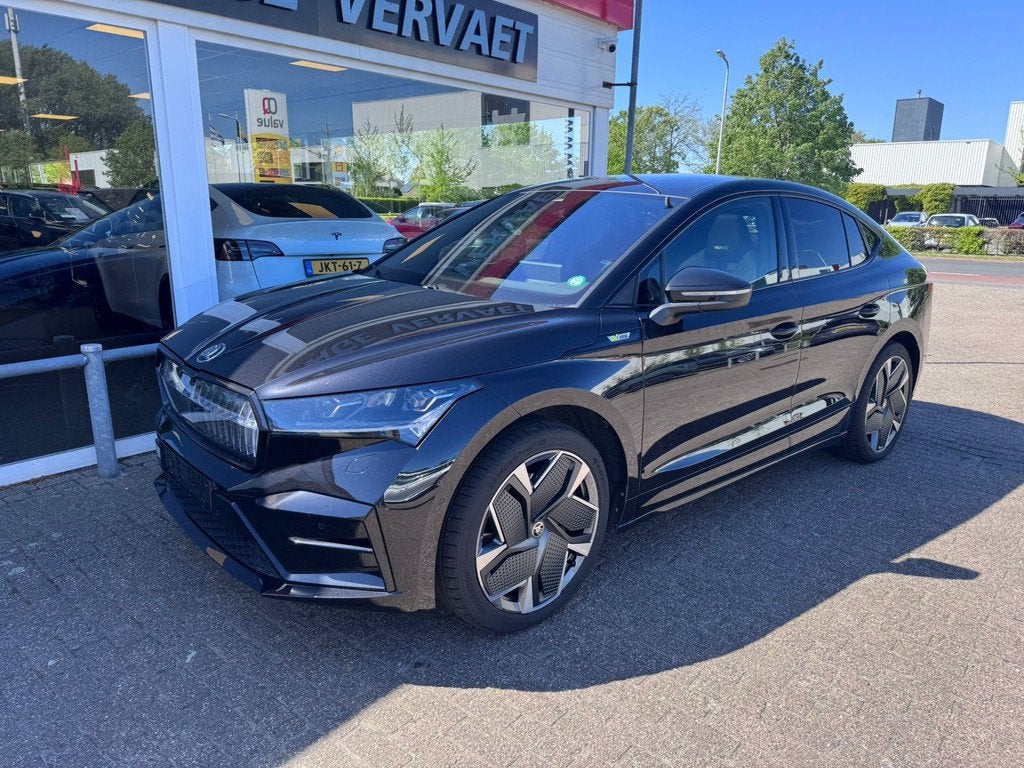 Skoda ENYAQ Coupé iV 80 RS (bj 2022, automaat), Auto's, Skoda, Automaat, Gebruikt, Zwart, Automatische klimaatregeling