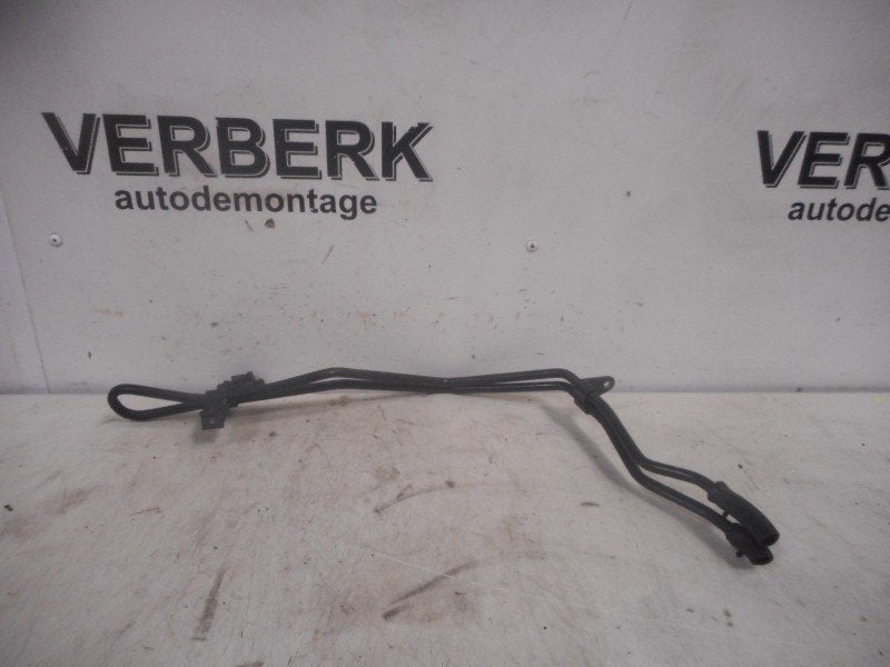 Leiding OLIEKOELER STUURBEKRACHTIGING Audi A4 (B6) 2001, Auto-onderdelen, Gebruikt, Auto-Union-Straße  1, Ingolstadt 85057, , Duitsland