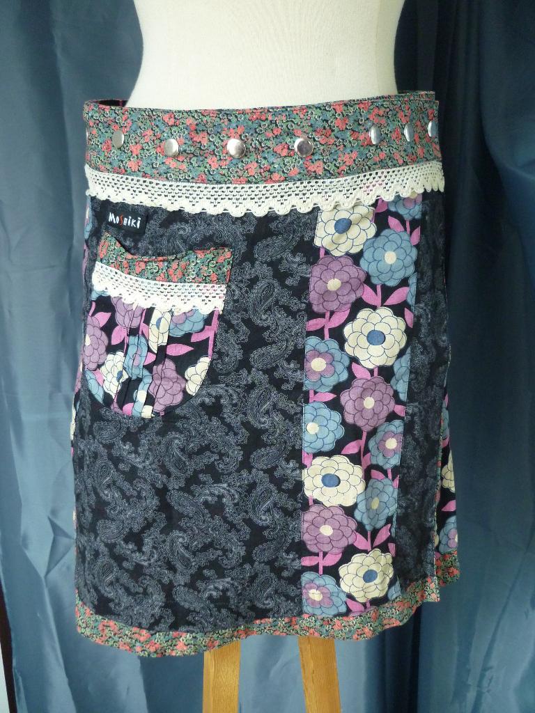 Moshiki wikkelrok one size fits all rok gebloemd, Maat 38/40 (M), Zwart, Ophalen of Verzenden, Zo goed als nieuw