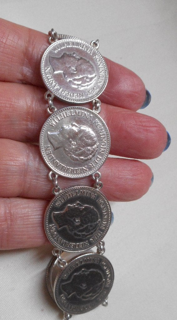 Zilveren armband met 8 halve guldens van Wilhelmina nr.1280, Sieraden, Tassen en Uiterlijk, Antieke sieraden, Verzenden, Zilver