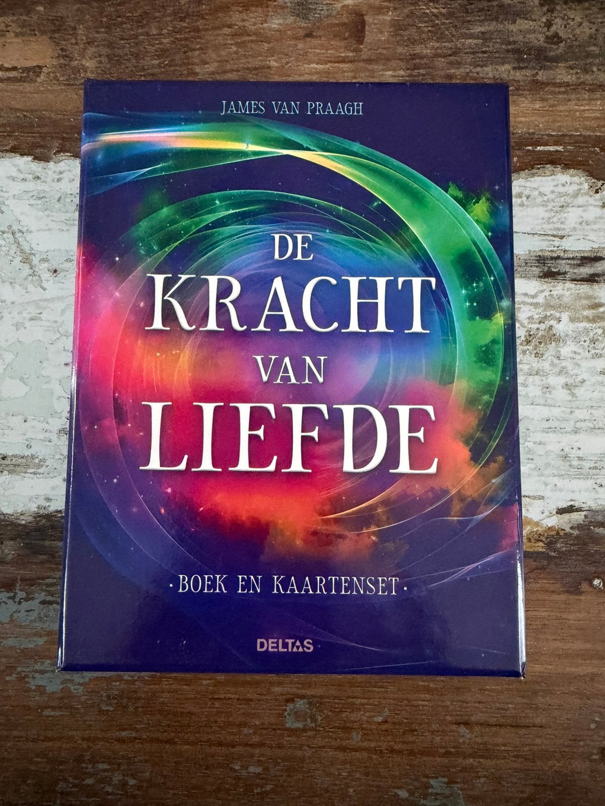 James van Praagh - De kracht van liefde, Tarot of Kaarten leggen, Overige typen, Ophalen of Verzenden, Zo goed als nieuw