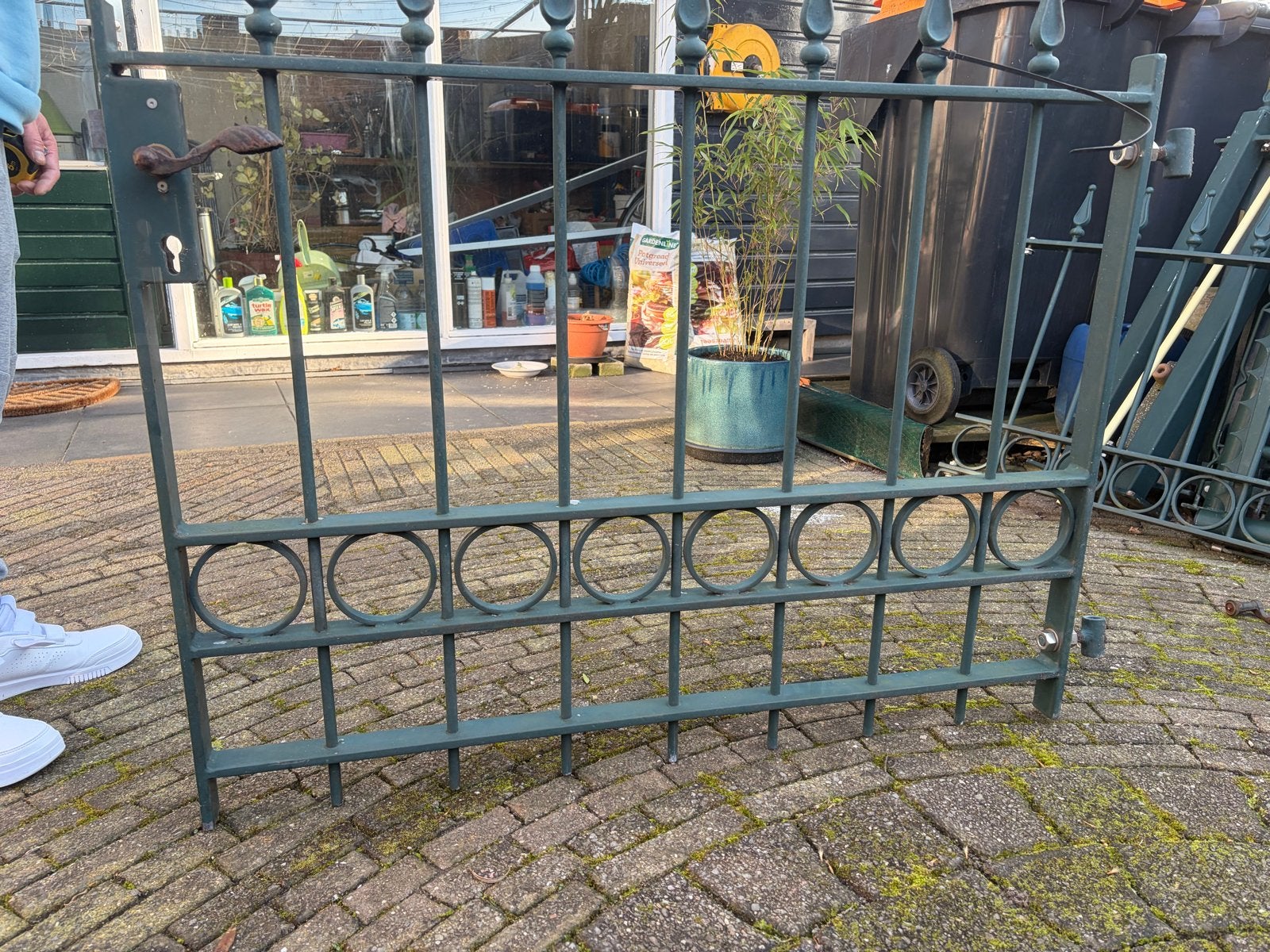 Sierhekwerk met poort - Groen, IJzer, Tuin en Terras, Tuinhekken en Hekwerk, Ophalen, Met poort, Gebruikt, Sierhekwerk