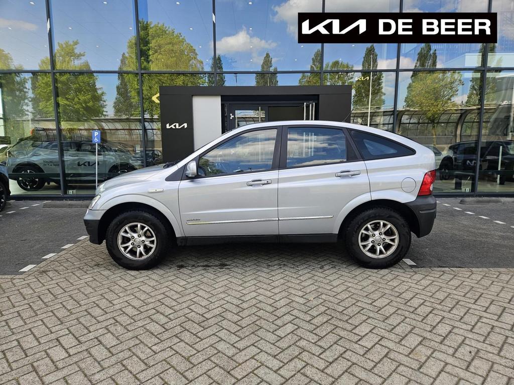 SSANGYONG Actyon A230 4WD AUT S (Handel/ Export), Automaat, Stof, Gebruikt, Zwart