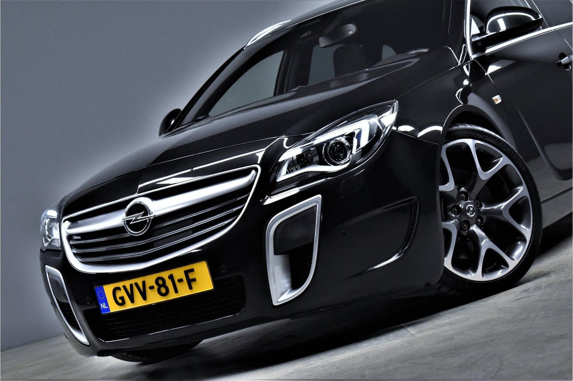 Opel Insignia Sports Tourer 2.8 T V6 325pk OPC 4x4 Automaat, Automaat, Gebruikt, Zwart, Zwart