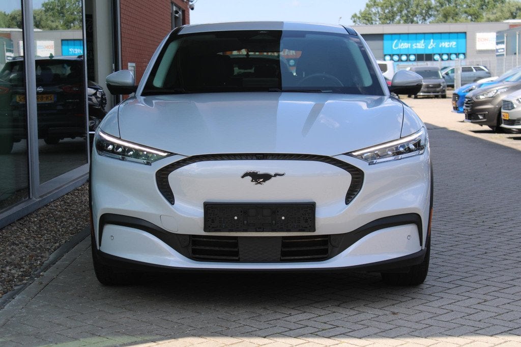 Ford Mustang Mach-E Extended RWD 98 kWh B&O Audio | SOH 95%, Auto's, Ford, Automaat, Gebruikt, 610 km, Wit