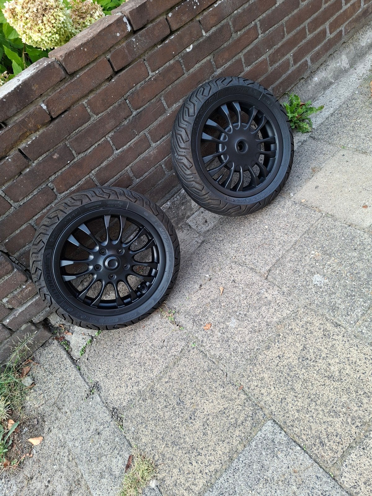 Vespa Sprint velgenset+Michelin banden, Ophalen of Verzenden, Zo goed als nieuw, Benzine, Overige modellen