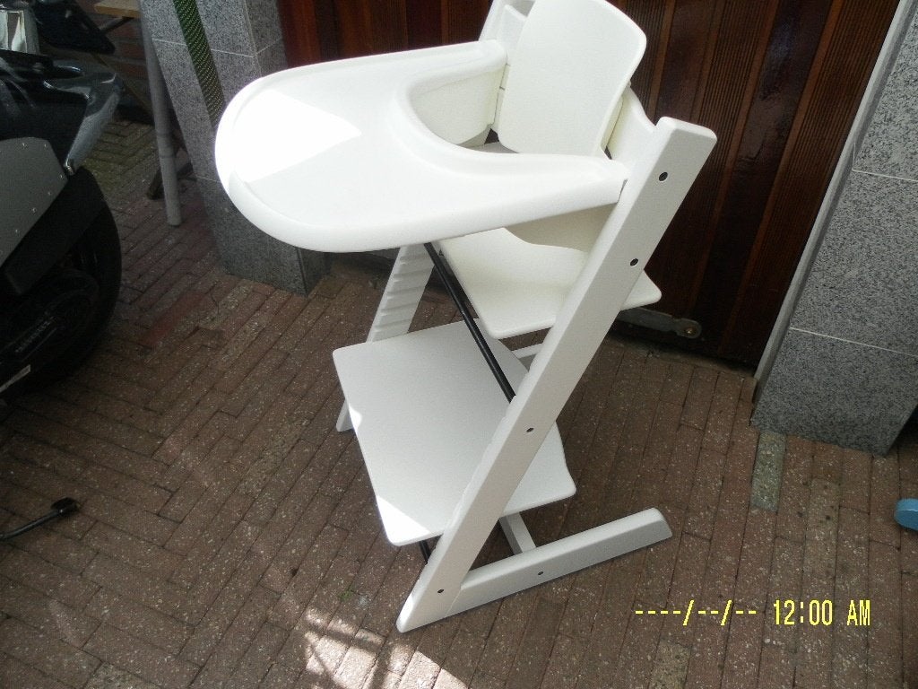 stokke tripp trapp trip trap stoel met babyset + blad zgan, Kinderen en Baby's, Kinderstoelen, Ophalen, Zo goed als nieuw, Meegroeistoel