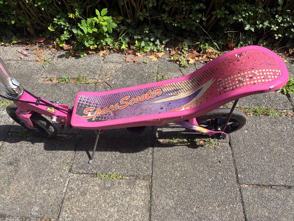 Roze Space Scooter - Gebruikt, Fietsen en Brommers, Steps, Ophalen, Gebruikt, Gewone step, Space Scooter