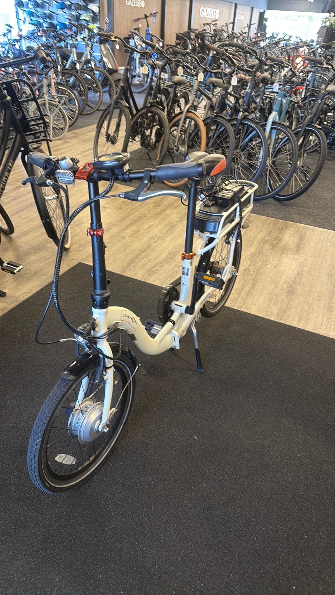 Dahon vouwfiets electrische, Ophalen, Zo goed als nieuw, 20 inch of meer, Dahon