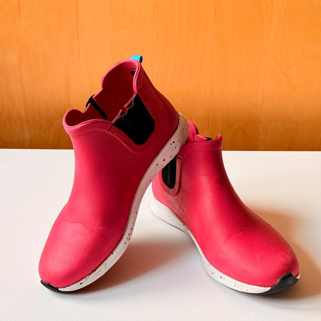 Native waterdichte chelsea schoenen roze maat 42, Ophalen of Verzenden, Overige kleuren