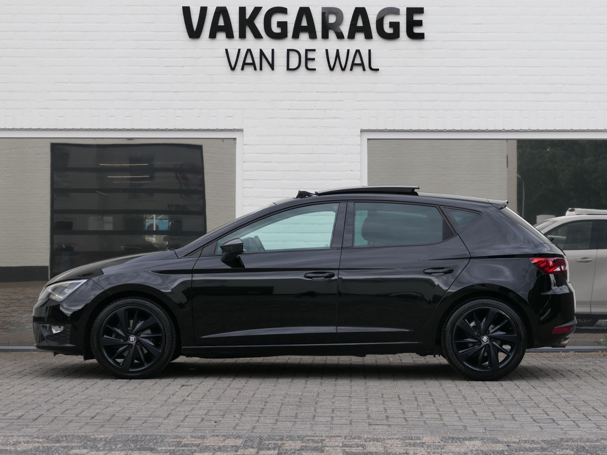 SEAT Leon 1.4 TSI ACT FR Dynamic | Black optic | Apple-/Andr, Auto's, Gebruikt, 4 cilinders, 150 pk, Leon