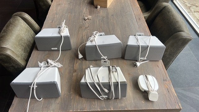 Sonos Play:3 Speakerset-5 stuks incl. ophangbeugels, Ophalen, Gebruikt, 60 tot 120 watt, Sonos
