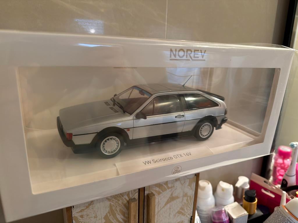 Norev 1/18 Volkswagen Scirocco GTX 16V - Nieuw in doos, Hobby en Vrije tijd, C, Norev, Ophalen of Verzenden, Zo goed als nieuw