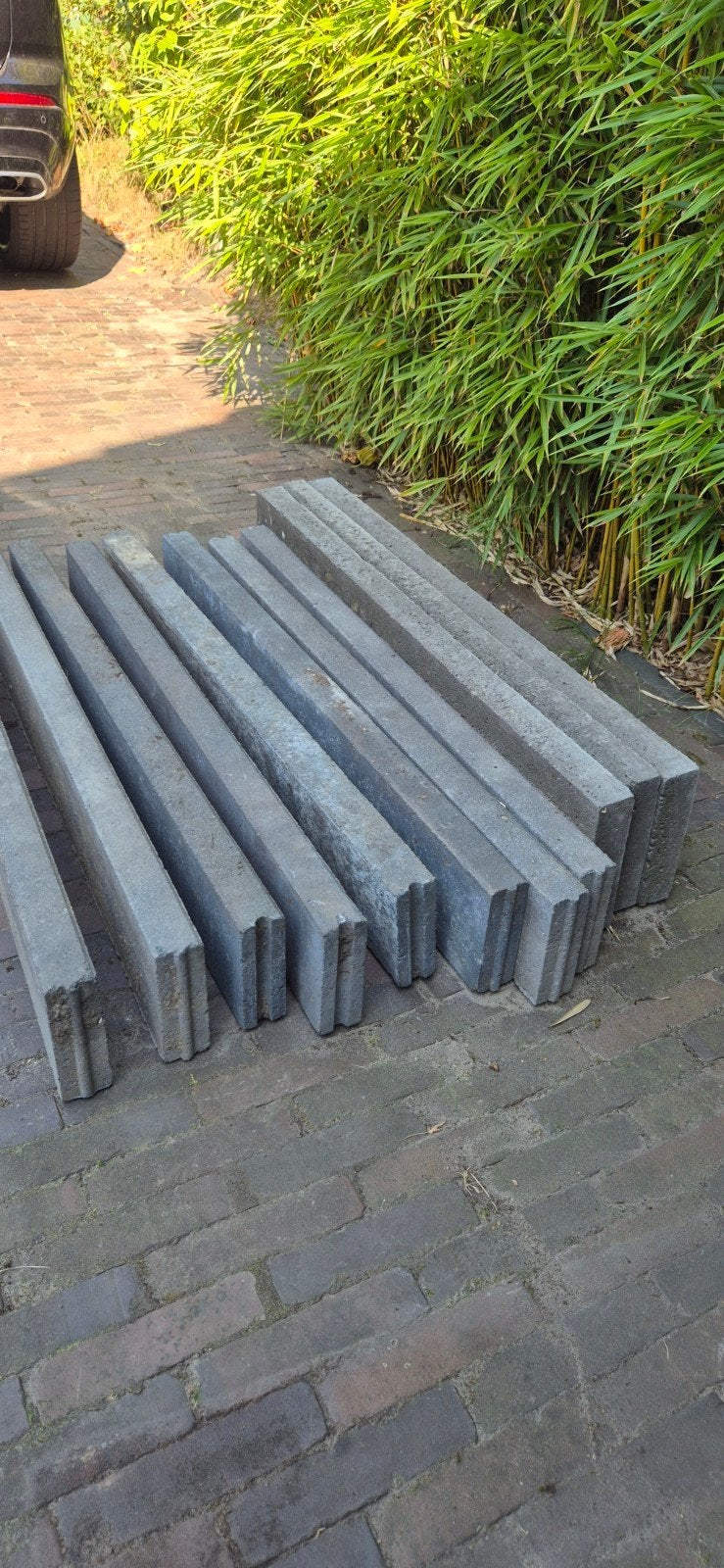 8 opsluitbanden /stoeprand grijs. 100x15 x5 cm, Ophalen, Overige materialen, Gebruikt, Overige typen