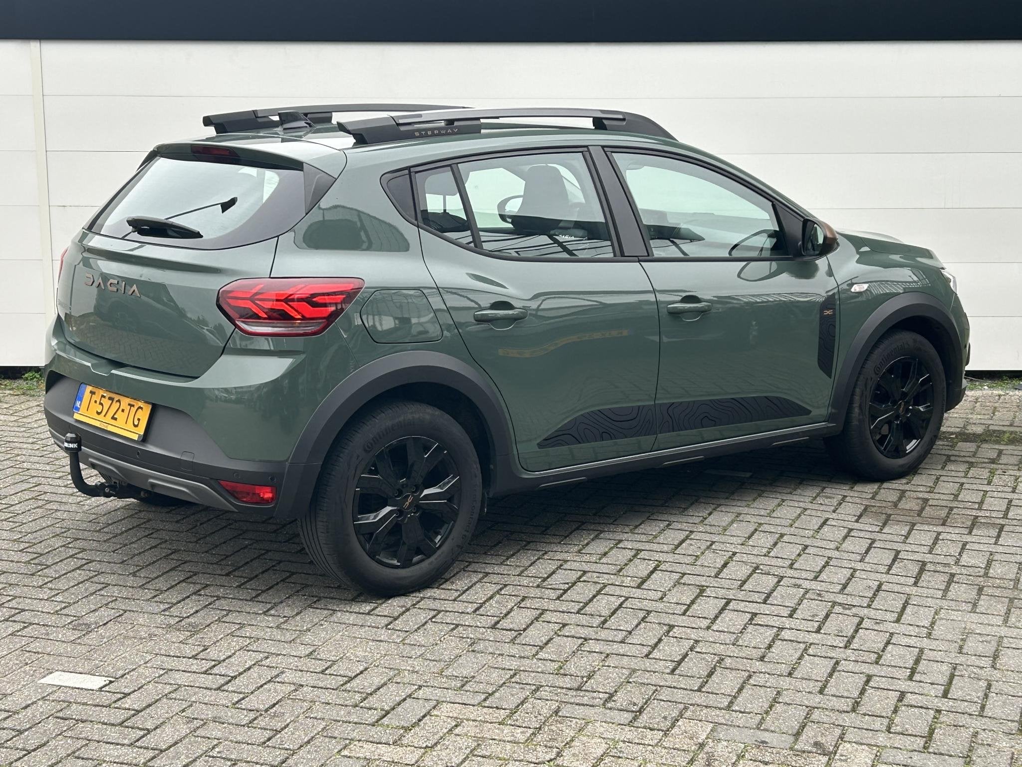 Dacia Sandero Stepway 1.0 TCe 100 ECO-G Up&Go | Navigatie |, Auto's, Gebruikt, Met garantie (alle), 610 kg, Origineel Nederlands
