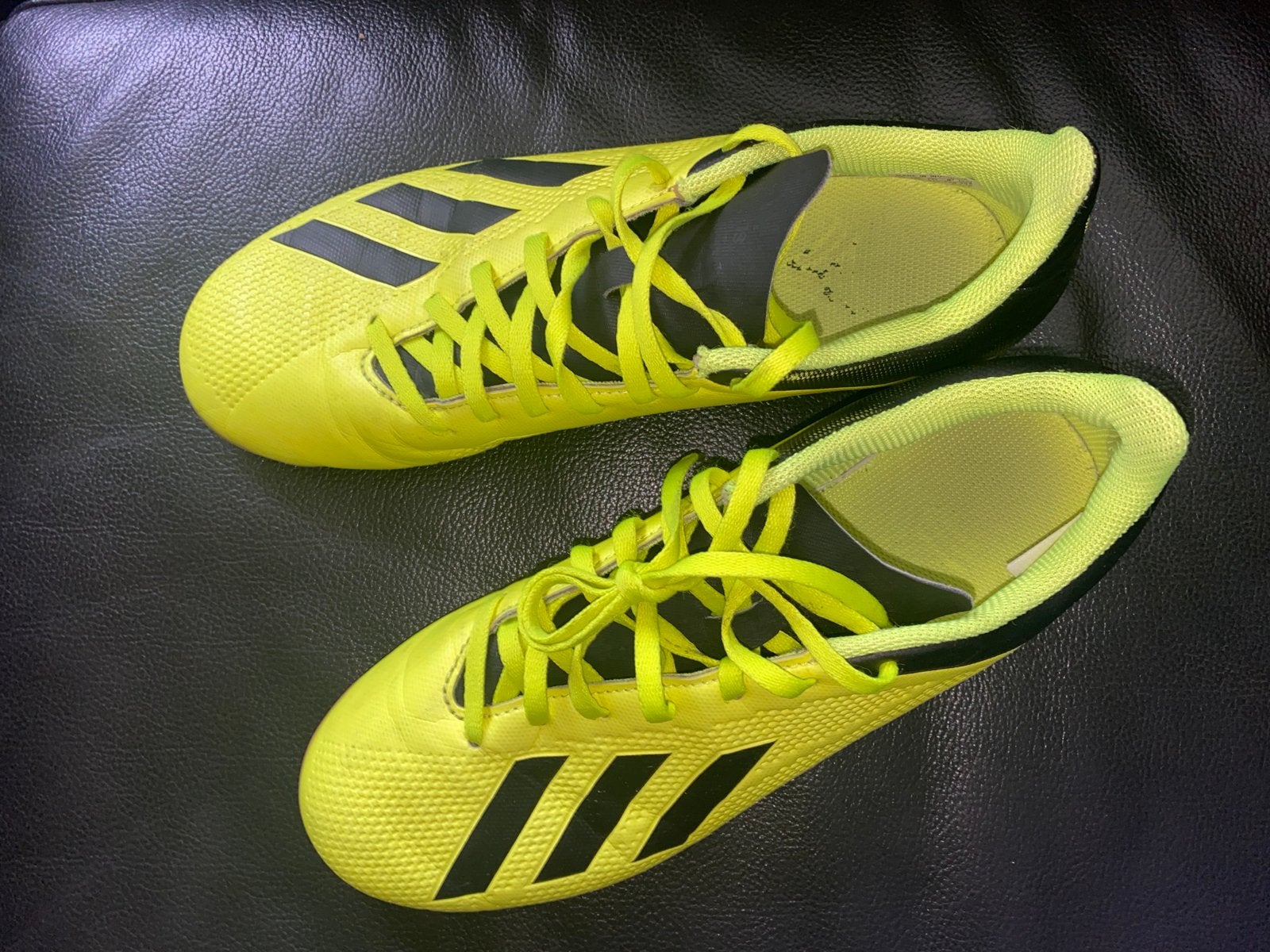 Adidas X zaalschoenen - Geel/Zwart - Maat 41 1/3, Maat M, Ophalen of Verzenden, Zo goed als nieuw, Schoenen